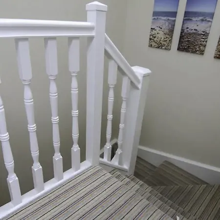 Apartment West End 3 Bedroom Bedroom With Parking Galway